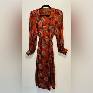 Dress Forum Floral Wrap Dress Women’s Size Small